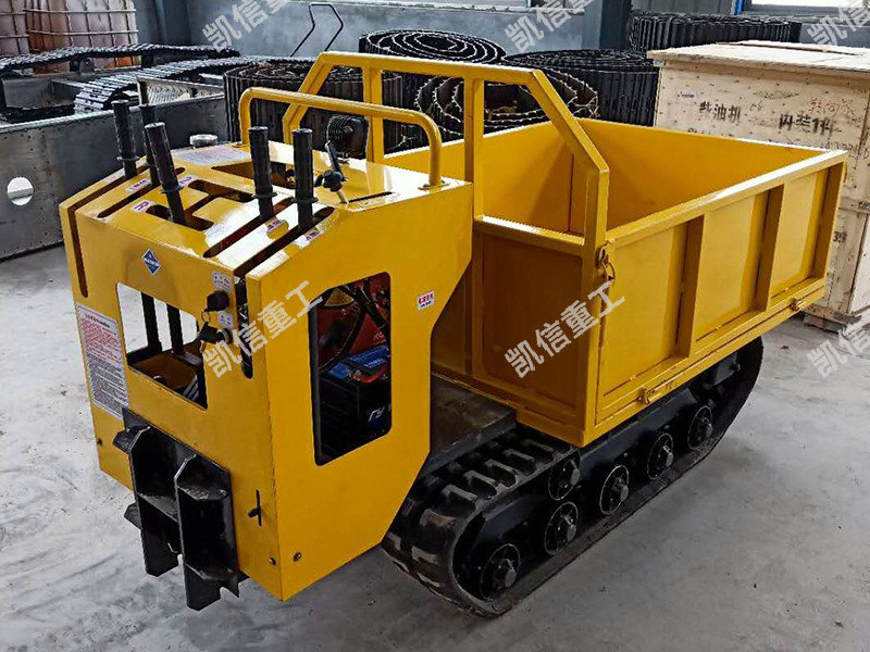 1.5吨履带运输车(chē)