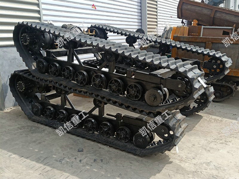 機械傳動（dòng）橡膠履帶（dài）底盤