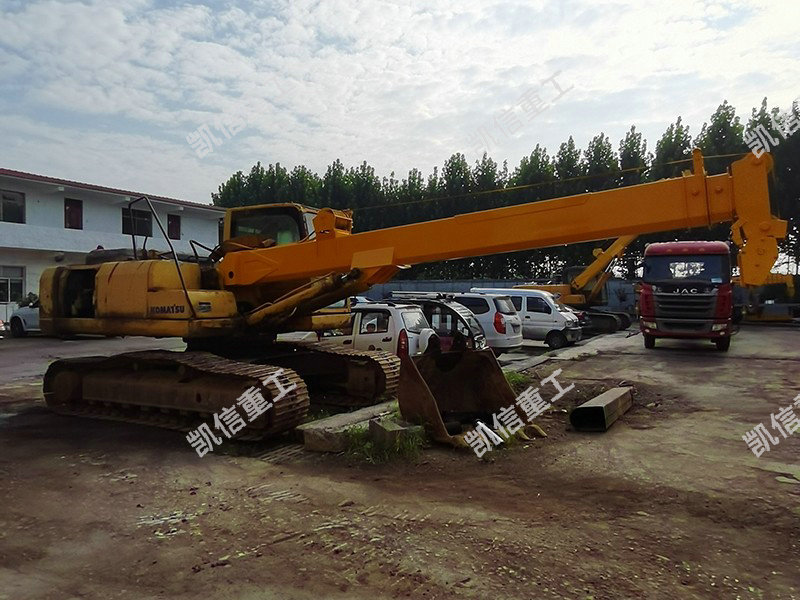 挖機改（gǎi）裝吊車