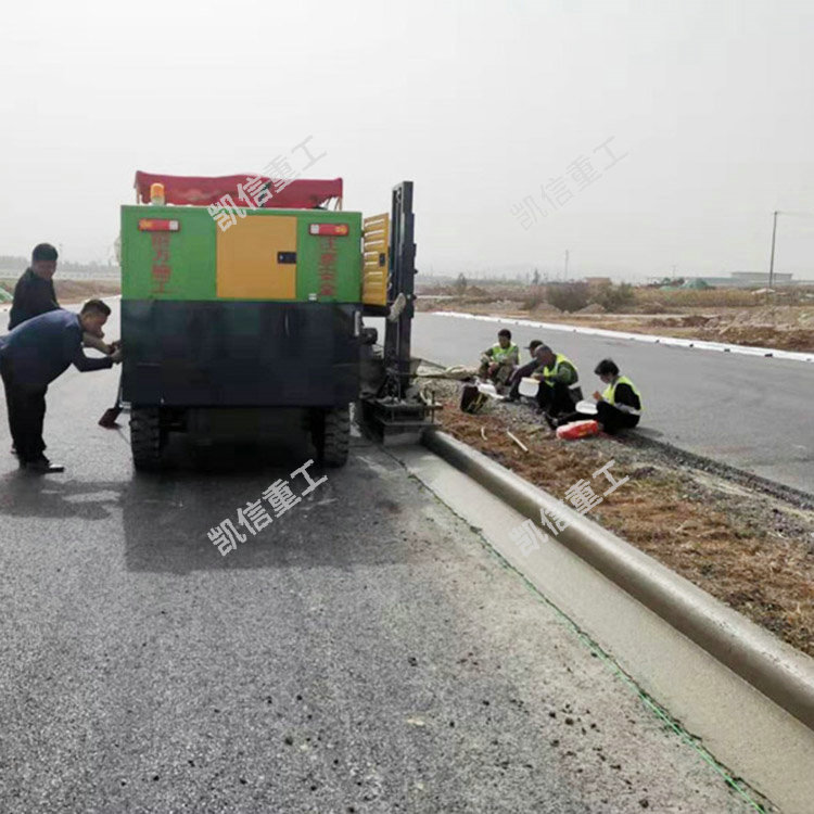 混凝土路緣石成型機