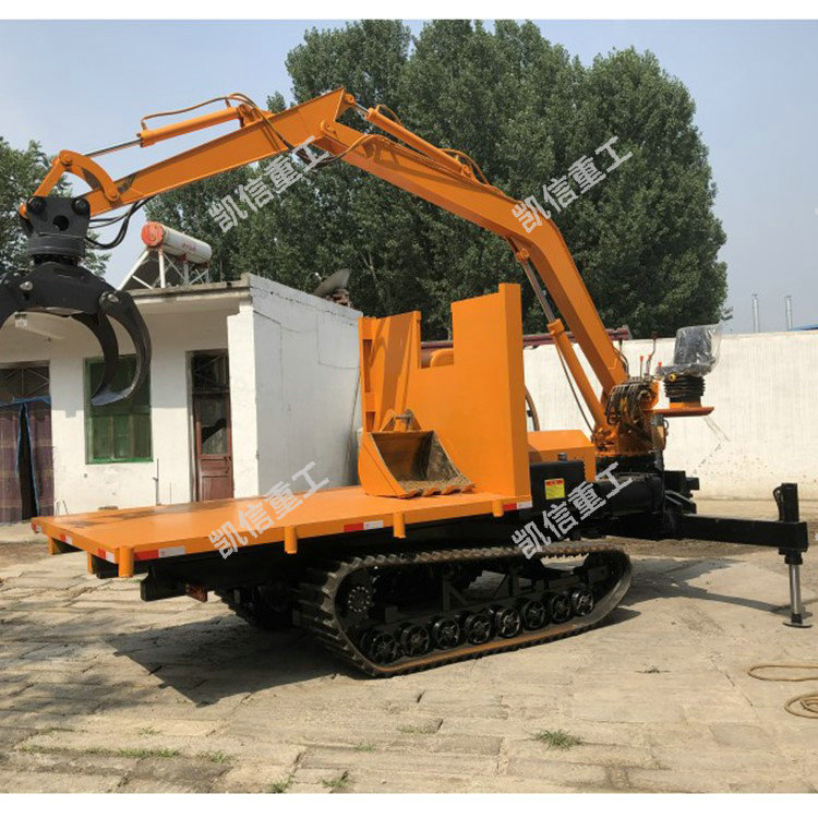 履帶(dài)隨車挖