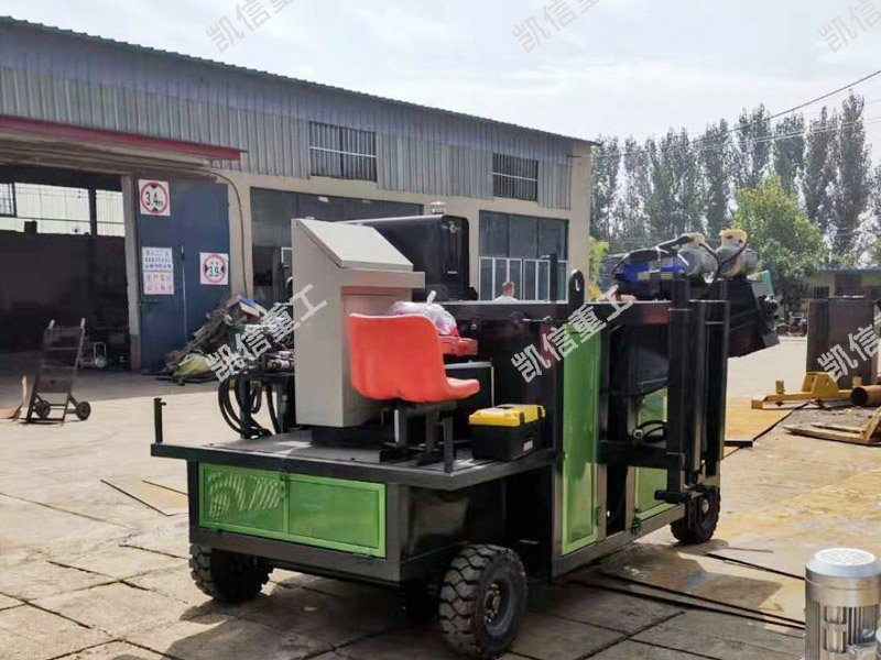 路緣石滑模機（jī）