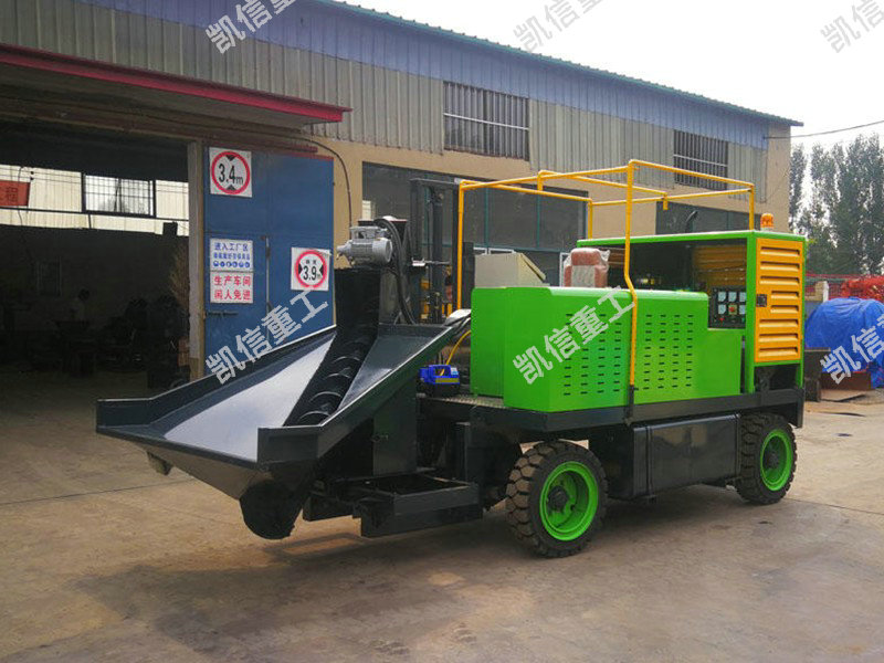 高速公路路邊石滑模成(chéng)型機