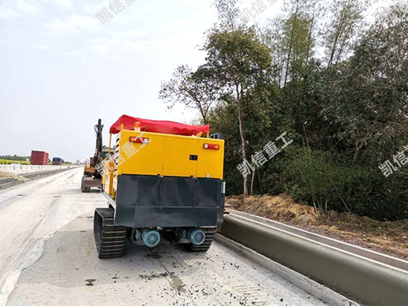 高速路牙石一次成型機（jī）