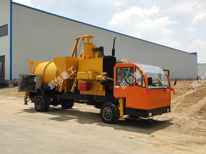 移动式加（jiā）热沥青混合料搅拌机