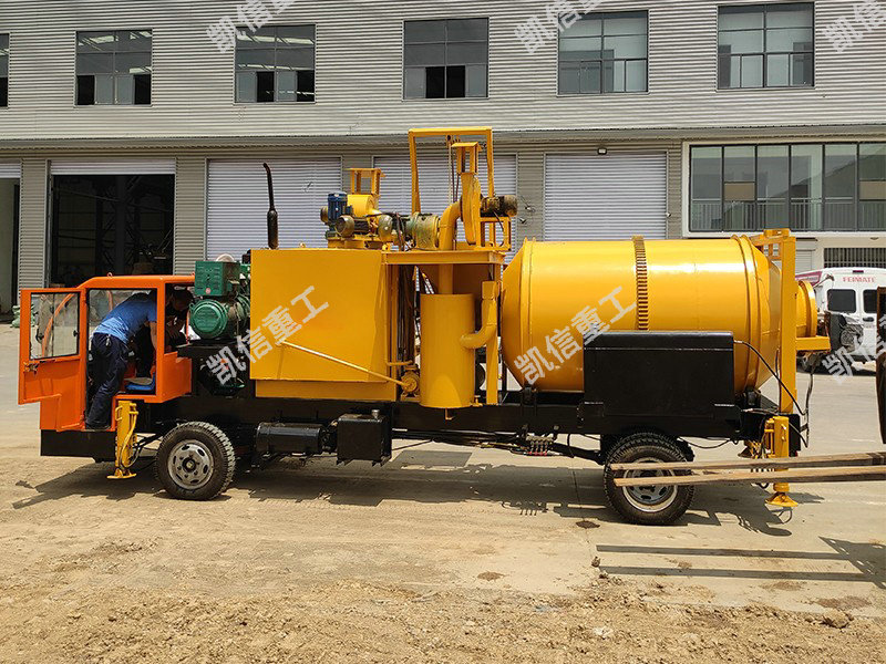 移（yí）动式加热（rè）沥青混合料搅拌机