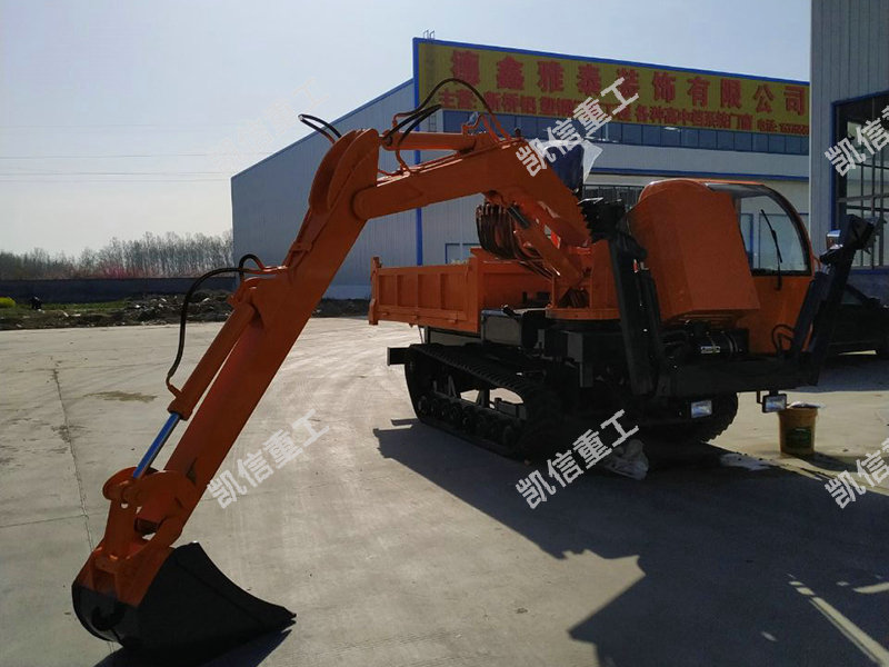 履（lǚ）帶隨車挖