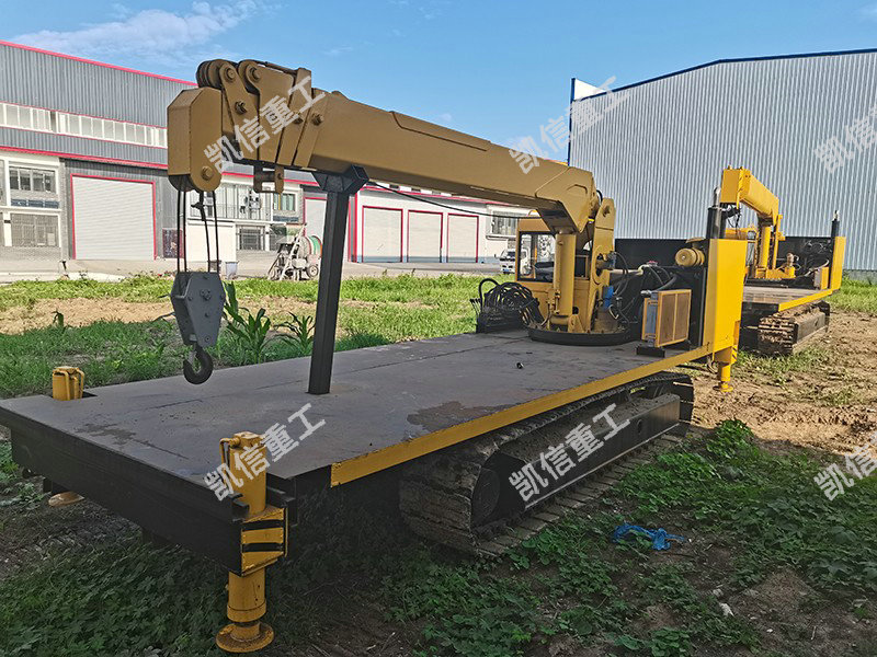 鋼（gāng）製履（lǚ）帶平板吊（diào）