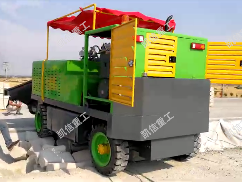 路緣石滑膜(mó)機