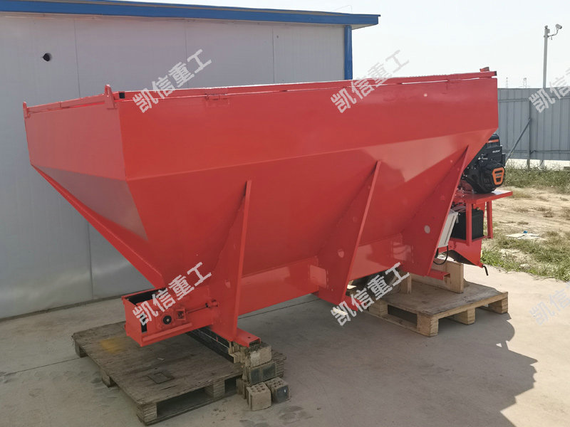 融(róng)雪撒布机