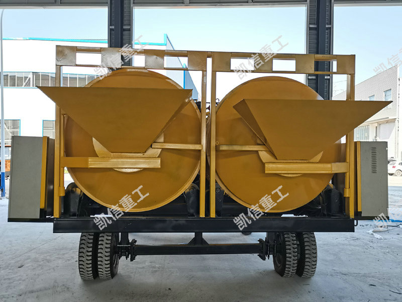 車載(zǎi)瀝青攪拌車