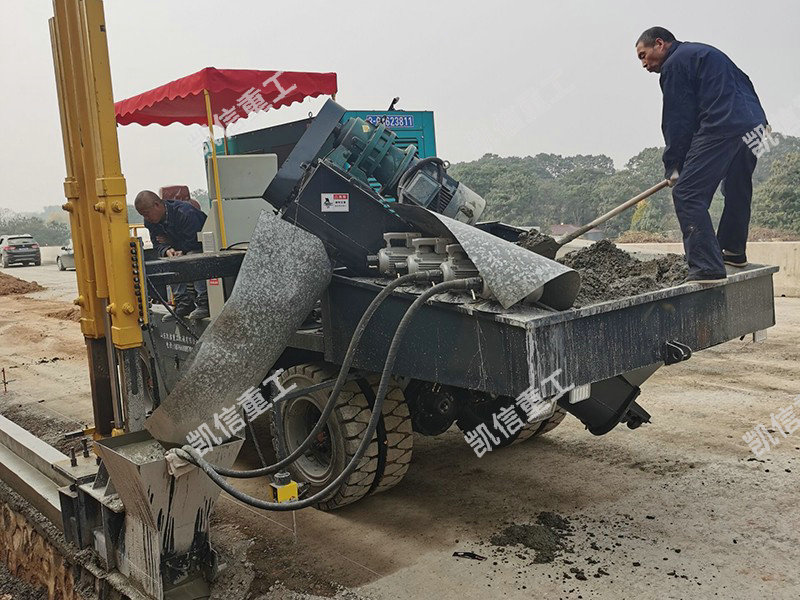 路緣石（shí）成型機