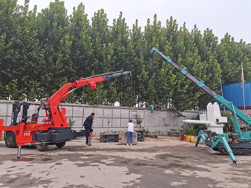 蜘蛛吊車租賃價格是多少?購買一台履帶式起重機多（duō）少錢？